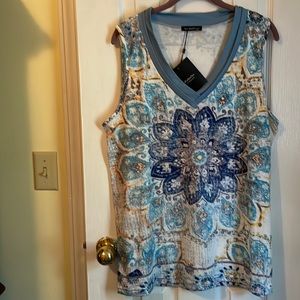 Just Fashion Now NWT Sleeveless Top Size 2XL